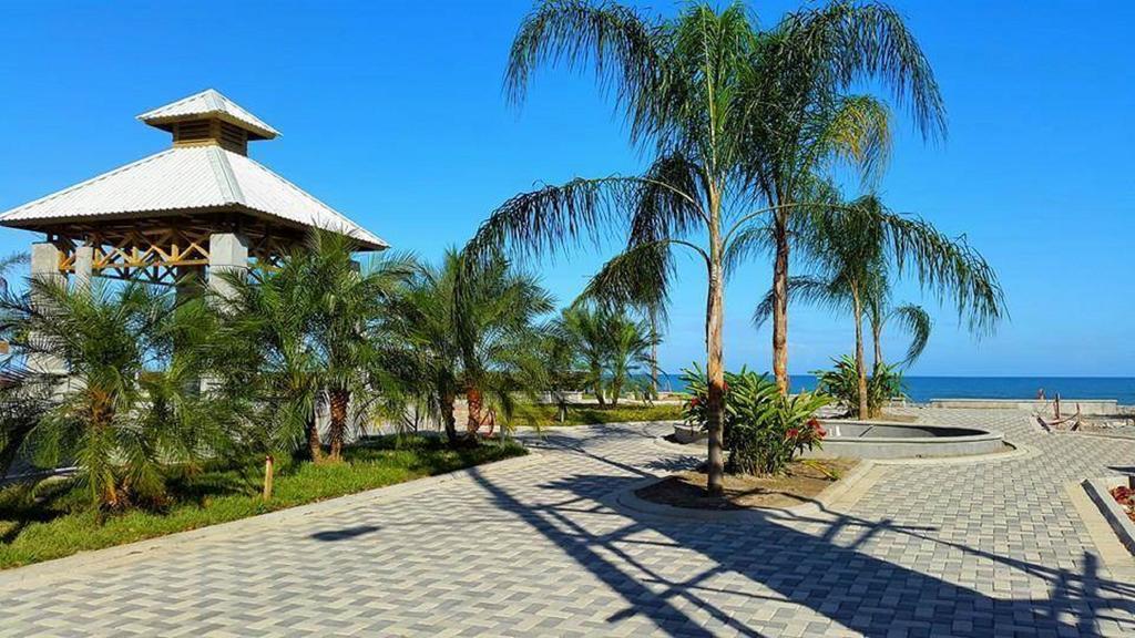 Uw Oasis Hotel La Ceiba Exterior foto